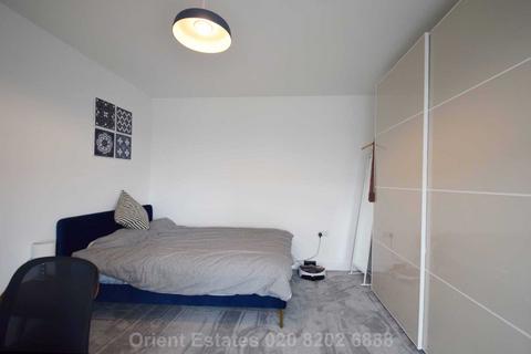 1 bedroom flat to rent, Lismore Boulevard, Colindale