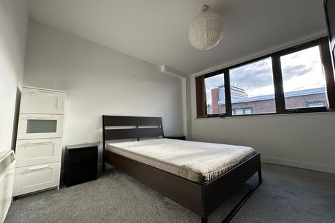 2 bedroom apartment to rent, Birmingham B3