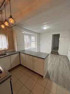2 bedroom flat to rent, Mount pleasant N17