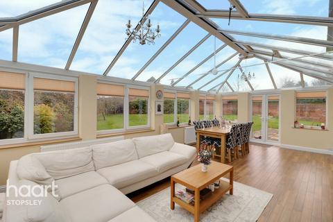 2 Fildyke Close, Meppershall, Shefford, SG17 5LF