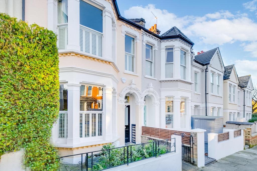 Bassingham Road, London, SW18 4 bed terraced house £1,325,000