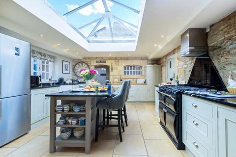 Colebrook Cottage Lower Street, Blockley, Moreton-in-marsh, GL56 9DS