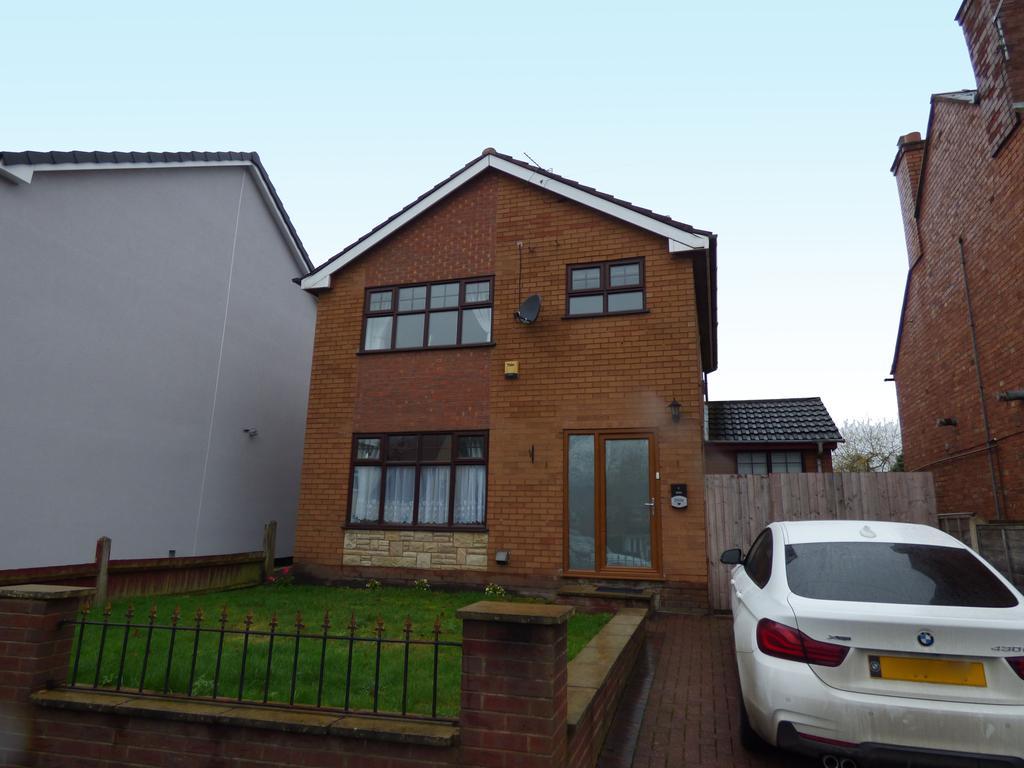 253a Huntington Terrace Road, Cannock, WS11 5HT 3 bed detached house