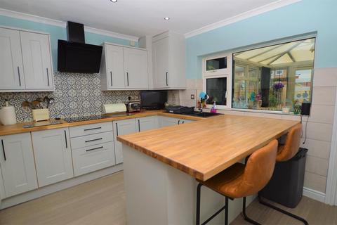 10 Devonshire Avenue, Wigston, LE18 4LP