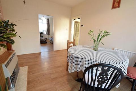66 Warwick Road, Scunthorpe, DN16 1EZ