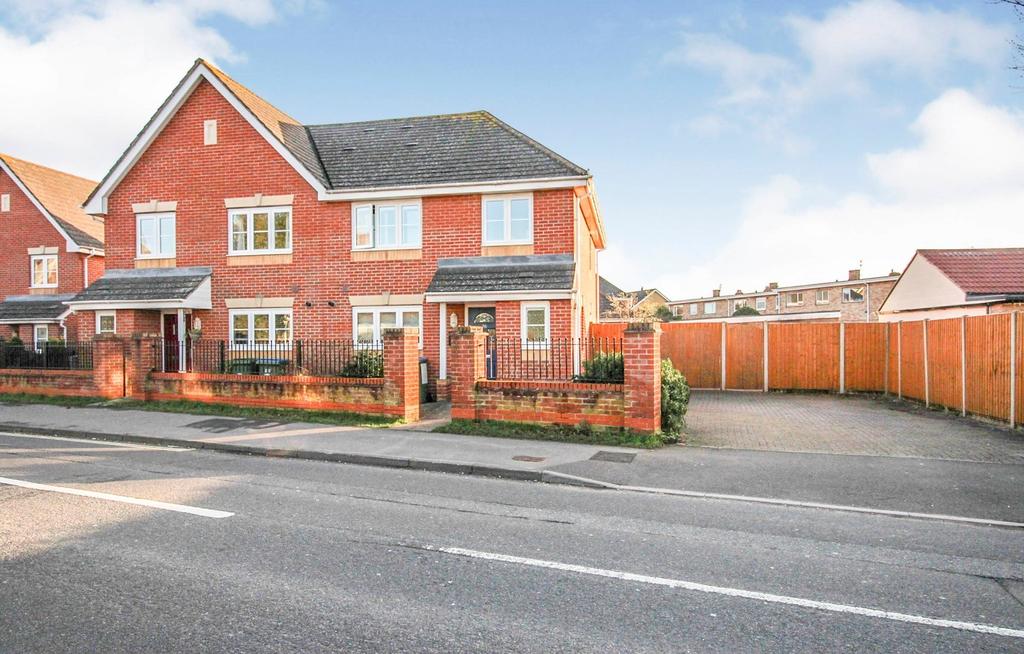 Warsash Road,Warsash,Southampton,SO31 9HX 4 bed semidetached house for