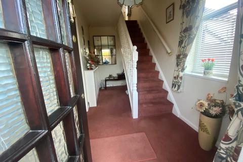 97 Arnold Lane, Gedling, Nottingham, NG4 4HA