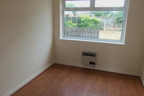 4 bedroom terraced house to rent, Abberley Road, Halewood