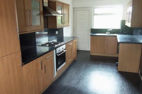 4 bedroom terraced house to rent, Abberley Road, Halewood