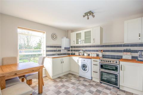 2 bedroom flat to rent, The Mansards, Avenue Road, St. Albans, Hertfordshire