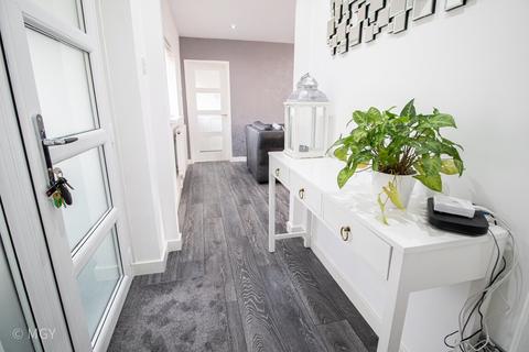 1 Cefn Coch, Radyr, Cardiff, CF15 8BJ