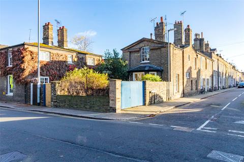 13 Emmanuel Road, Cambridge, CB1 1JW