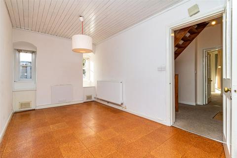 13 Emmanuel Road, Cambridge, CB1 1JW