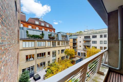 undefined, Dallington Square, EC1V