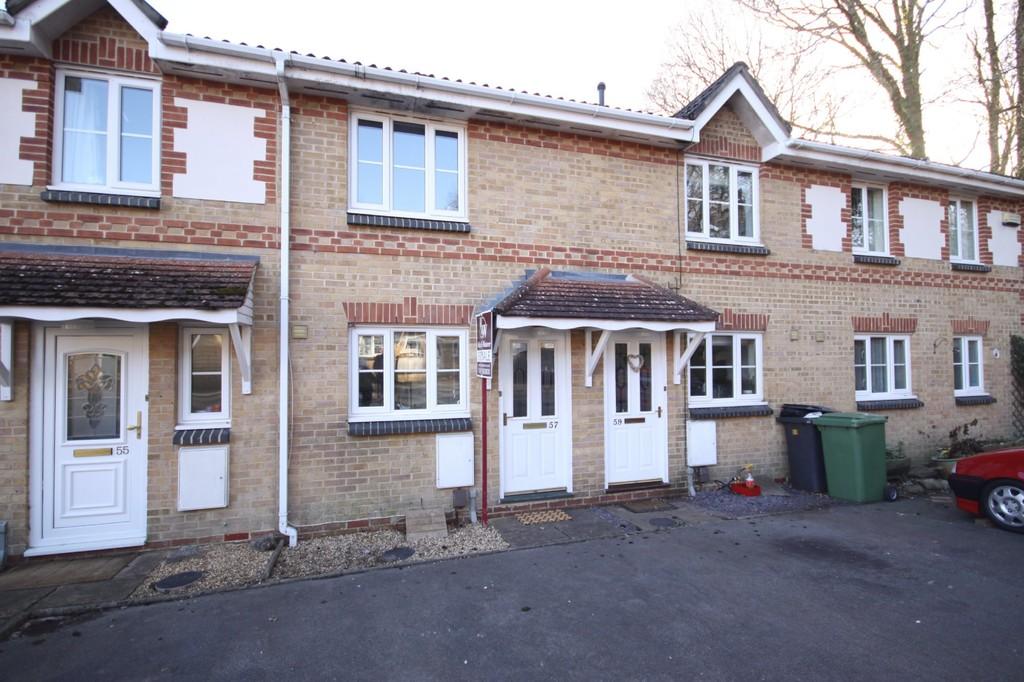 Lovage Road, Whiteley 2 bed terraced house £225,000