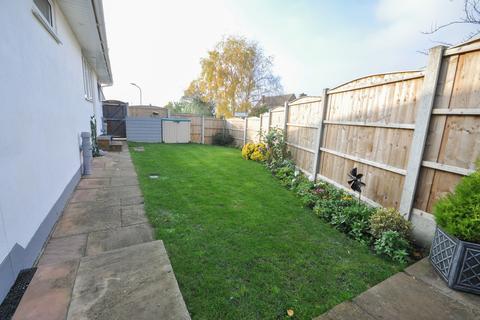 2 Anstey Close, Leigh-on-sea, SS9 5AW