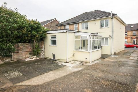 4 bedroom semi-detached house to rent, Wycliffe Road, Bournemouth, BH9