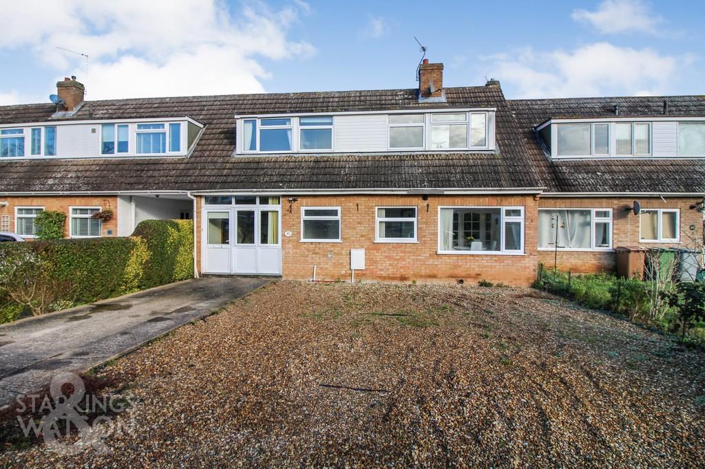 Braydeston Crescent, Brundall, Norwich 3 bed chalet £240,000