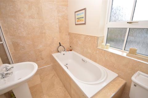 12 Edwin Avenue, Guiseley, Leeds, LS20 8QJ