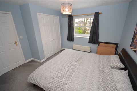 12 Edwin Avenue, Guiseley, Leeds, LS20 8QJ