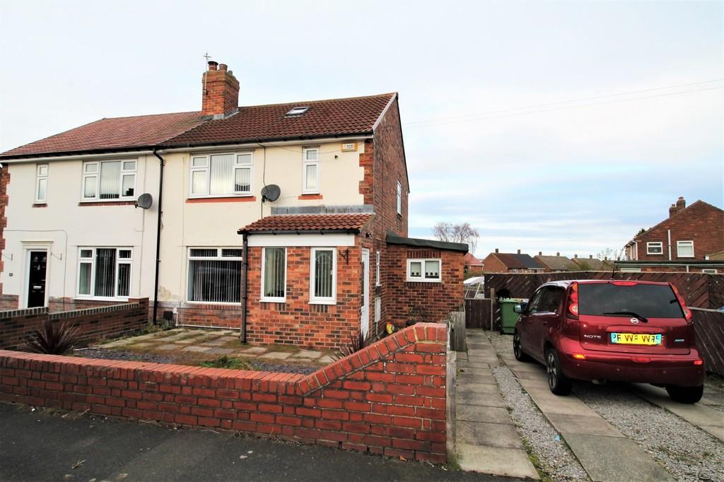 Clydesdale Avenue, Penshaw, Houghton Le Spring 2 bed end of terrace