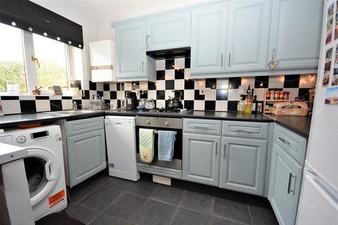 3 bedroom end of terrace house for sale, Brick Kiln Road, North Walsham