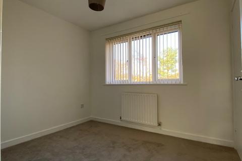 8 Chaselands, Burntwood, WS7 3UZ