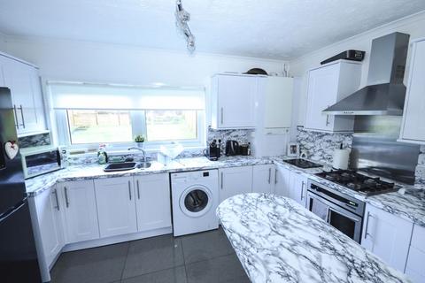 41 Castlehill View, Kilsyth, Glasgow, G65 9PA