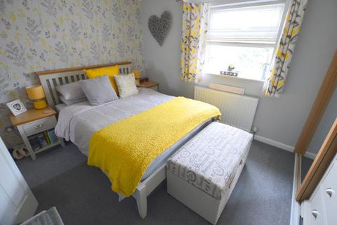 35 Layham Drive, Luton, LU2 9SY