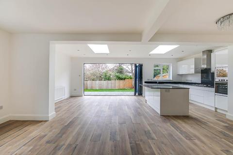 7 Croham Mount, South Croydon, CR2 0BR