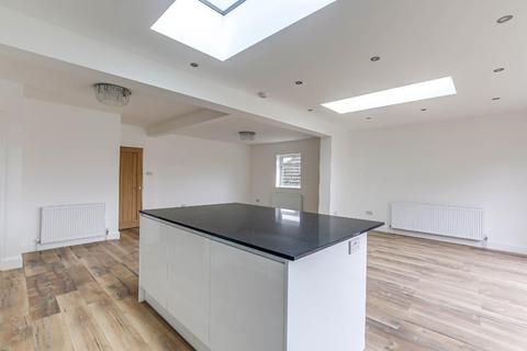 7 Croham Mount, South Croydon, CR2 0BR