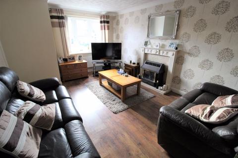 2 Larkin Close, New Ferry, Wirral, CH62 5JZ