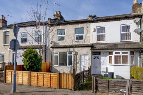 79 Maple Road, London, SE20 8LN