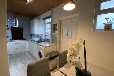 47 Back Bower Lane, Hyde, SK14 5NS