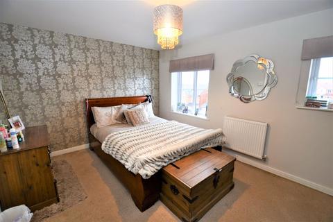 20 Chesterfield Close, Eccles, Manchester, M30 8EJ