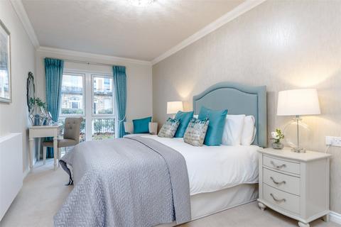 1 bedroom apartment for sale, Lewis Carroll Lodge, St Margarets Road, Cheltenham, Gloucestershire, GL50