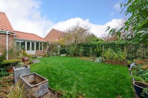 2 Moorfields, Raskelf, York, YO61 3UZ
