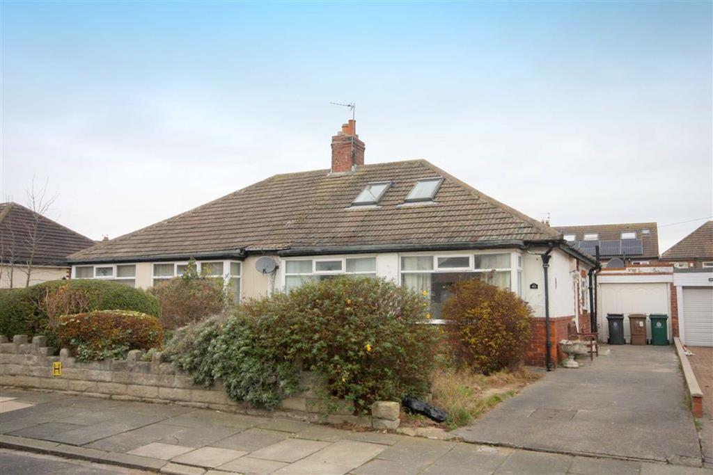 Gorsedene Road, Whitley Bay, Tyne And... 2 bed semidetached bungalow