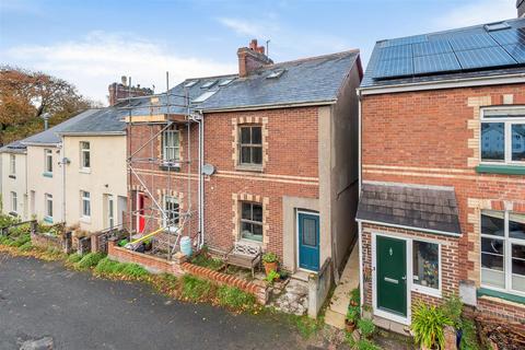 5 Argyle Terrace, Totnes, TQ9 5JJ