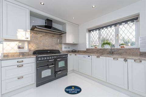 3 Highgrove, Coventry, CV4 8JJ