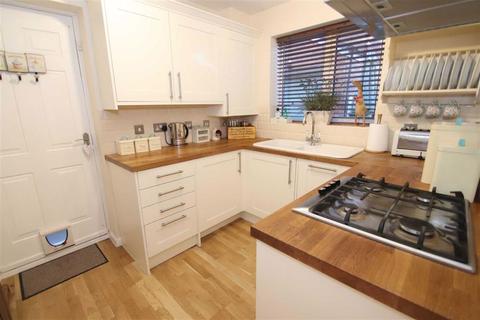 16 Haslington Road, Manchester, M22 5HS