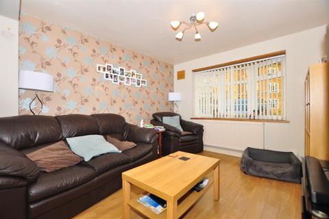 4 Bournebrook Crescent, Halesowen, B62 0HZ