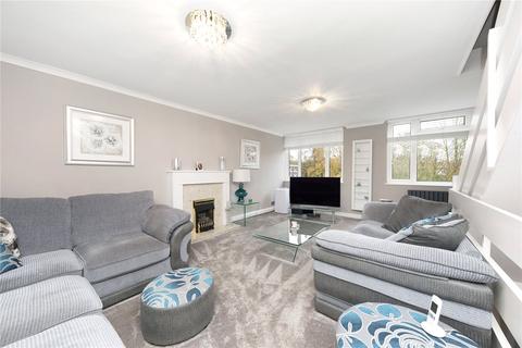 19 Silver Tree Close, Walton-on-thames, KT12 1NW