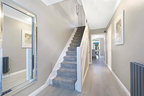 19 Silver Tree Close, Walton-on-thames, KT12 1NW