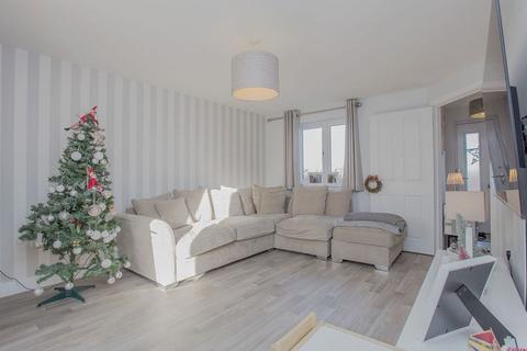 5 Glover Drive, Peterborough, PE4 7DE