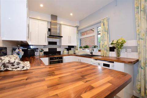 192 Albert Road, London, SE25 4RL