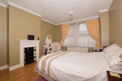 192 Albert Road, London, SE25 4RL