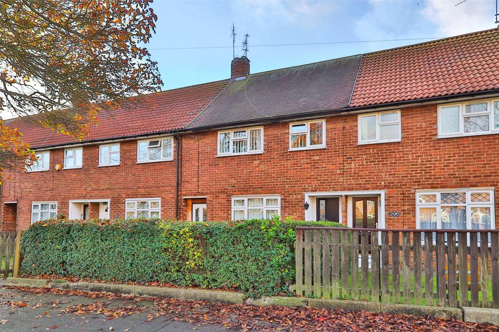 Shannon Road, Hull, East Yorkshire, HU8 3 bed terraced house for sale