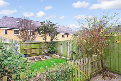 17 Robinson Way, Northfleet, Gravesend, DA11 9AB