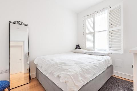 Flat 2, 60 Sarre Road, London, NW2 3SL
